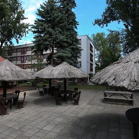 Rev Szallo Balaton Hotel Szantod Exterior photo